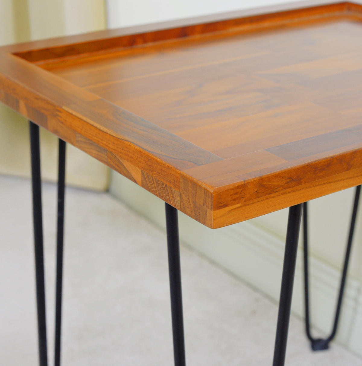 COUCHTISCH aus Massivholz 55,5x45x53cm in Naturholz - Naturfarben, Holzwerkstoff (55.5/45/53cm) - Modfu