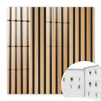 SCHLÜSSELBOX Weiß 30x30 cm – Türöffnung nach rechts - Vertikale Streifen - Braun, Metall (30/30/5cm) - TULUP
