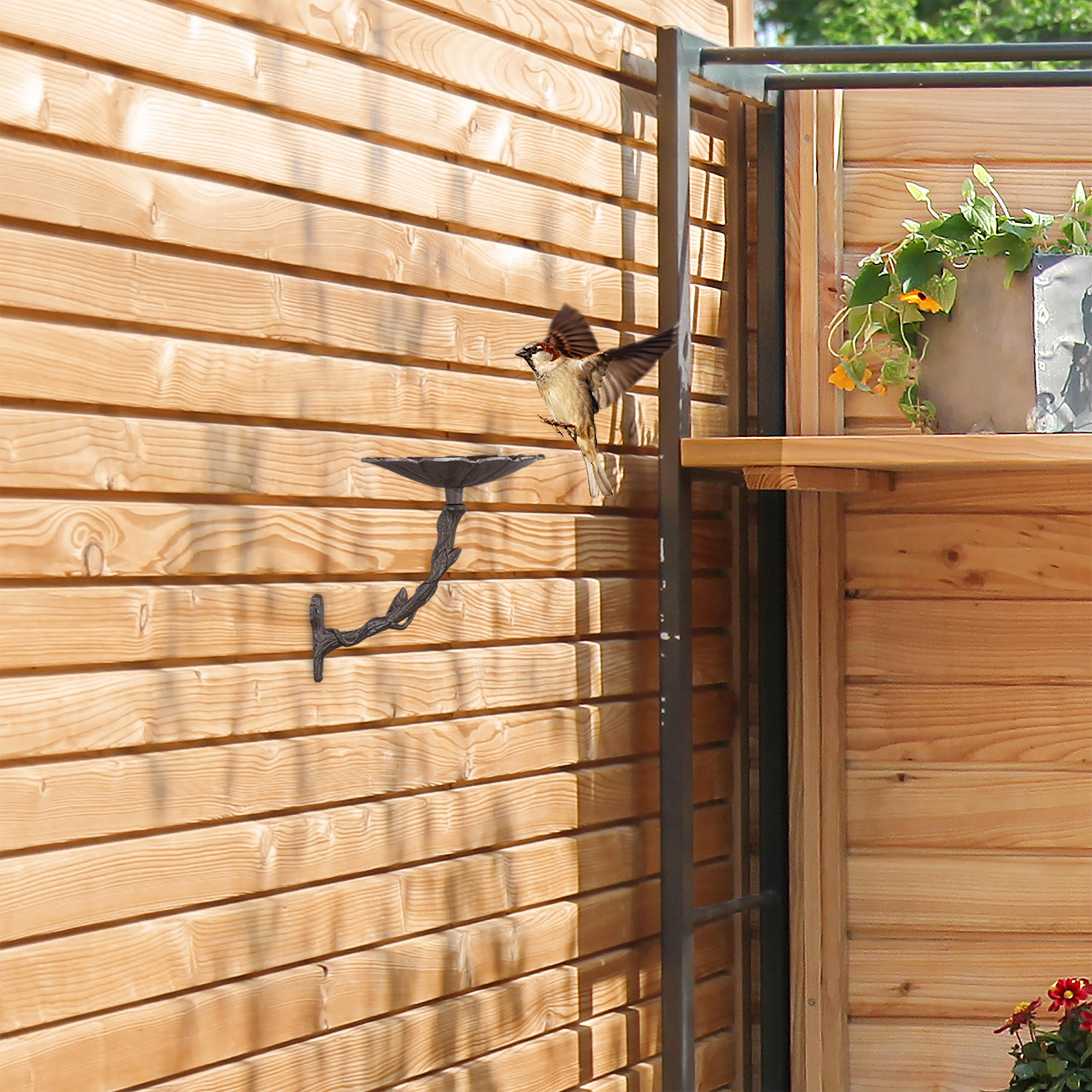 Thumbnail - Relaxdays Vogeltränke, Braun, Metall, 17x20x21 cm, Gartenzubehör, Gartenpflege, Vogelhäuser