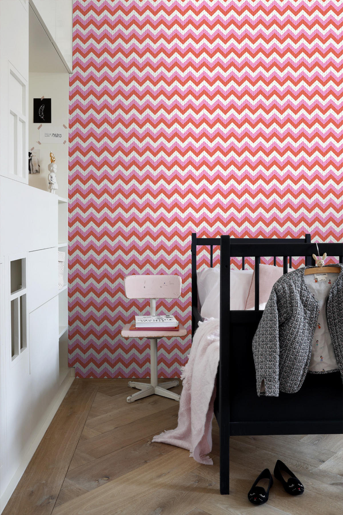 TAPETE Zickzack-Motiv 53 cm x 10.05 m - Rot, Papier (53/0.1cm) - ESTAhome