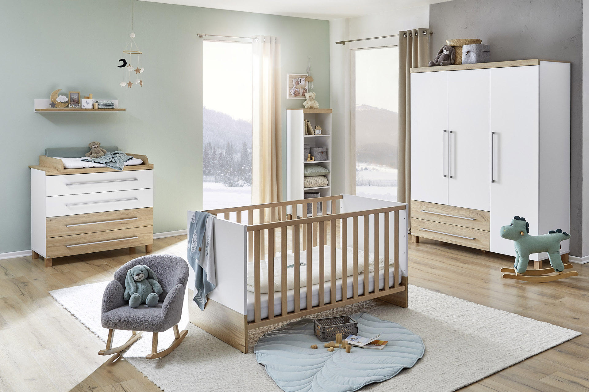 Bež-bijela baby soba