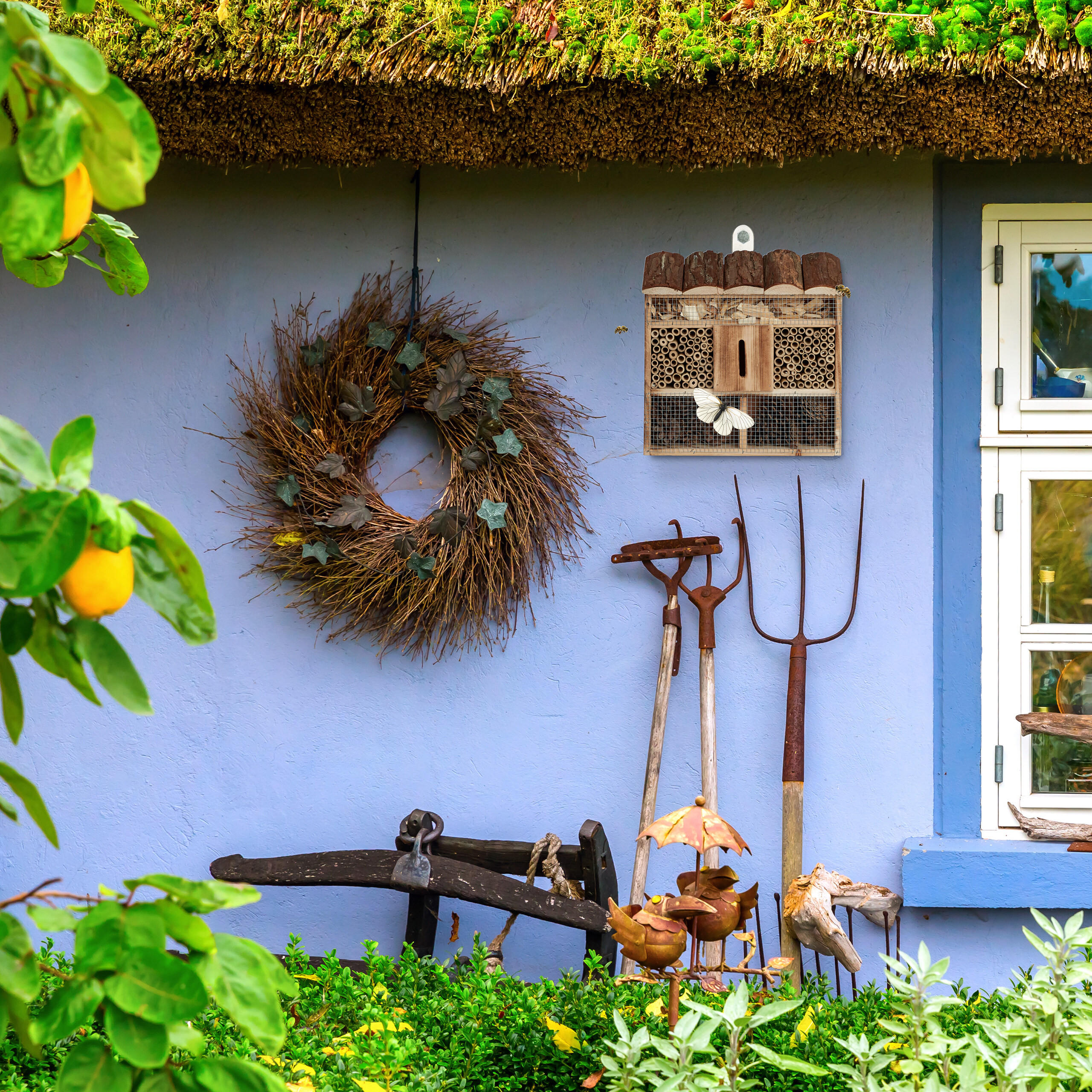 INSEKTENHOTEL - Hellbraun, Holz (30.5/31/9.5cm) - Relaxdays