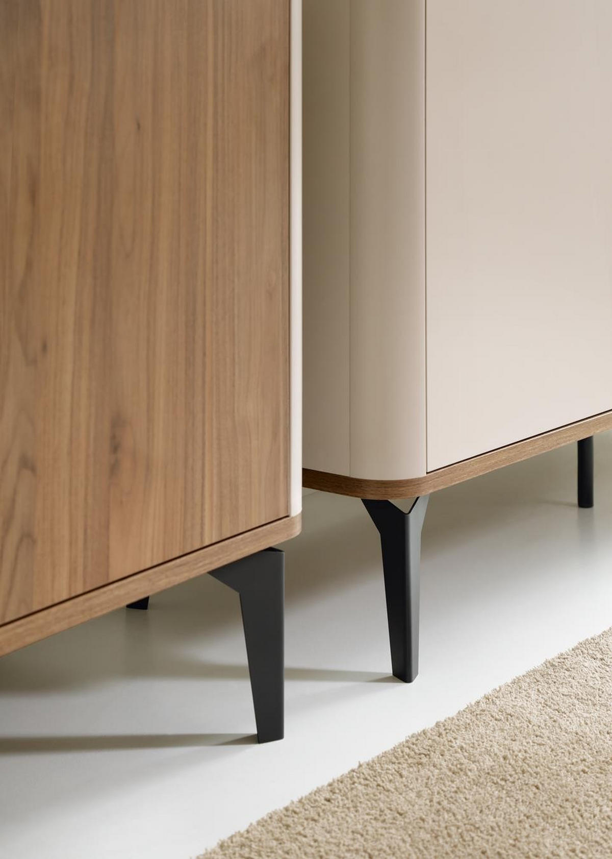 KLEIDERSCHRANK Aurena Kaschmir mit Walnuss, Schrank mit Soft-Close - Schwarz/Braun, Holzwerkstoff/Metall (88/190/52cm) - Bettso