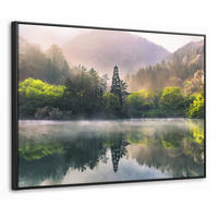 LEINWAND Bilder mit Rahmen - Natur - Bäume - Berge - See - Wasser - 100x70 - Hellgrün, Textil (100/70cm) - MuchoWow