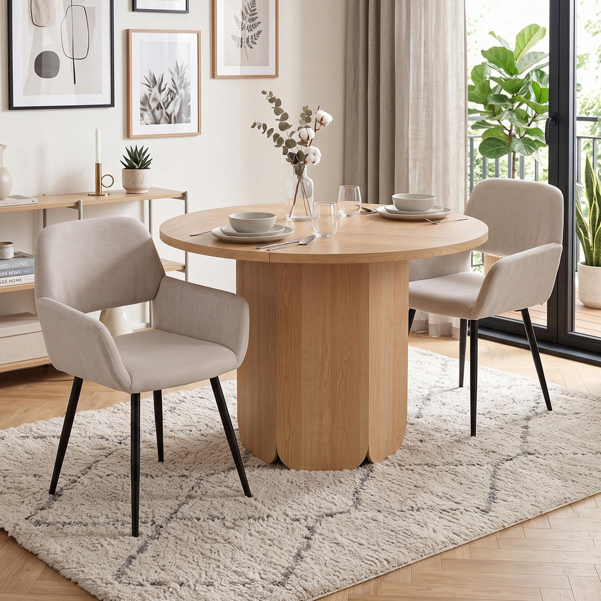 ESSGRUPPE 1+2 Runder Tisch 120cm Eiche & 2 beige Esszimmerstühle mit Armlehnen - Eichefarben, Holzwerkstoff (120/75/120cm) - Urban Meuble