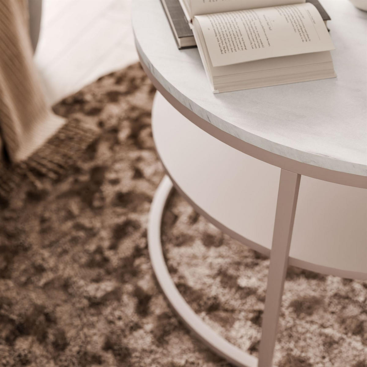 COUCHTISCH CIRI MATT KASCHMIR mit Ablage Platte Levanto - Weiß, Holzwerkstoff (70/70/49cm) - Lookway