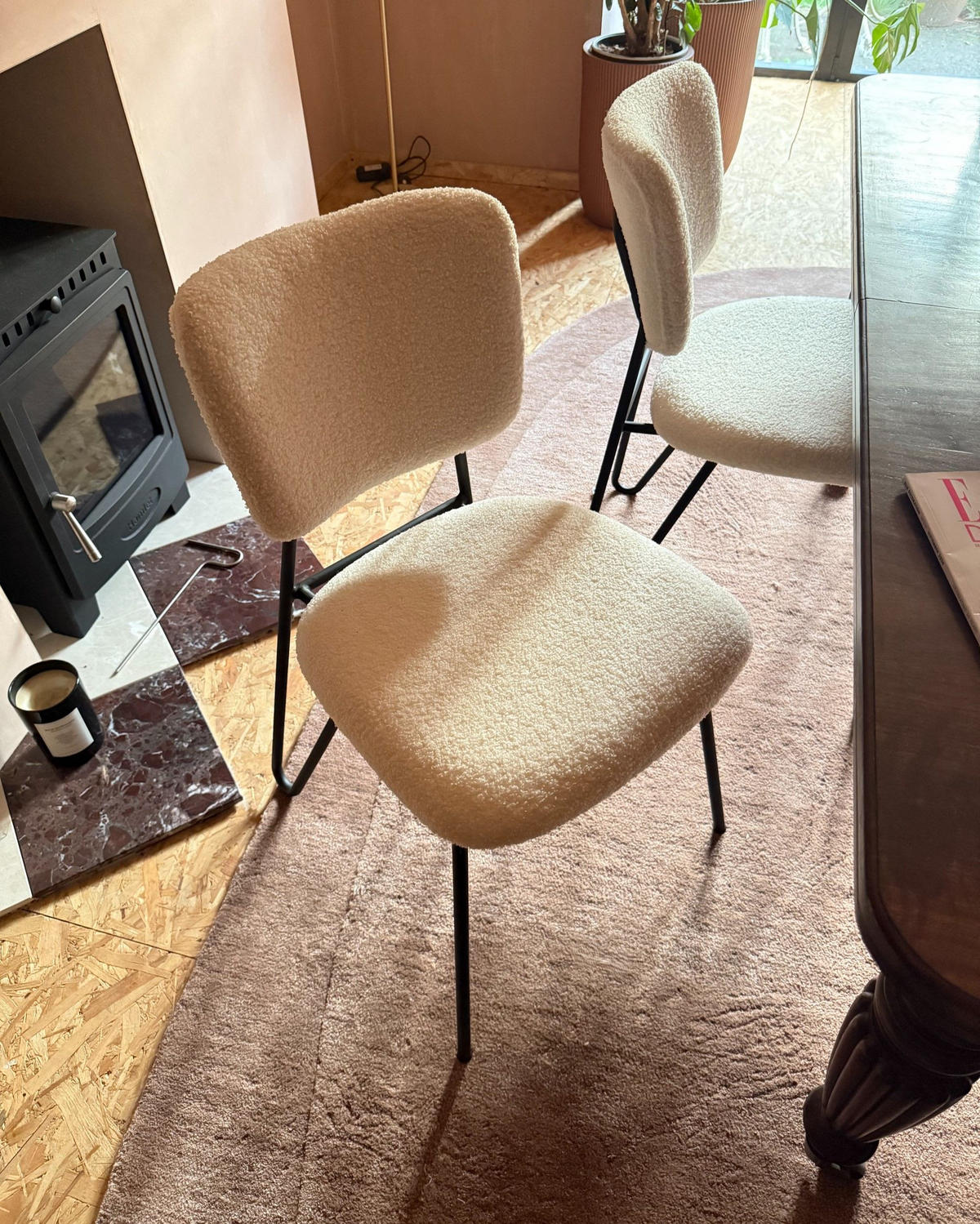 JÍDELNÍ ŽIDLE sada 2 ks Bouclé krémově bílá Nelko - bílá/černá, textil (50/81/51cm) - Beliani