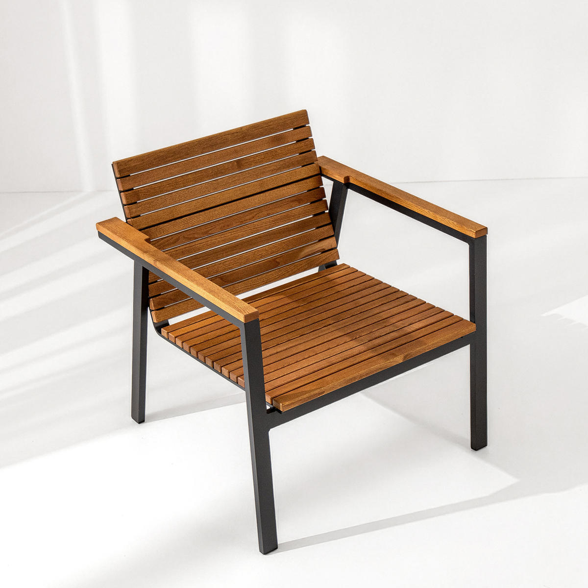 GARTENSTUHL ARIATO - Anthrazit/Braun, Holz/Metall (74/77/73cm) - KONSIMO®