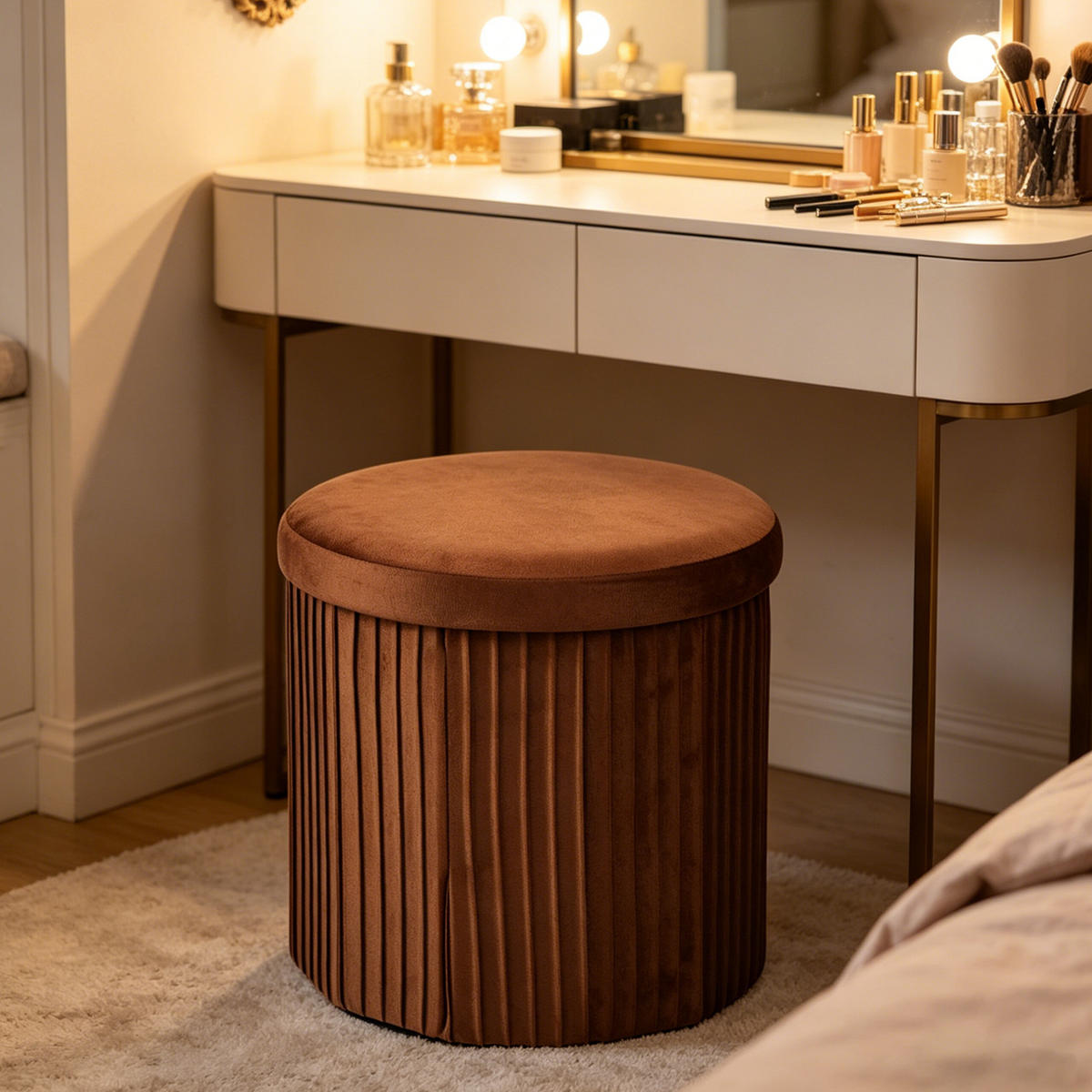 TABURET Mocha Mousse samet s úložným prostorem - hnědá, kompozitní dřevo/textil (38/38/38cm) - Relaxdays