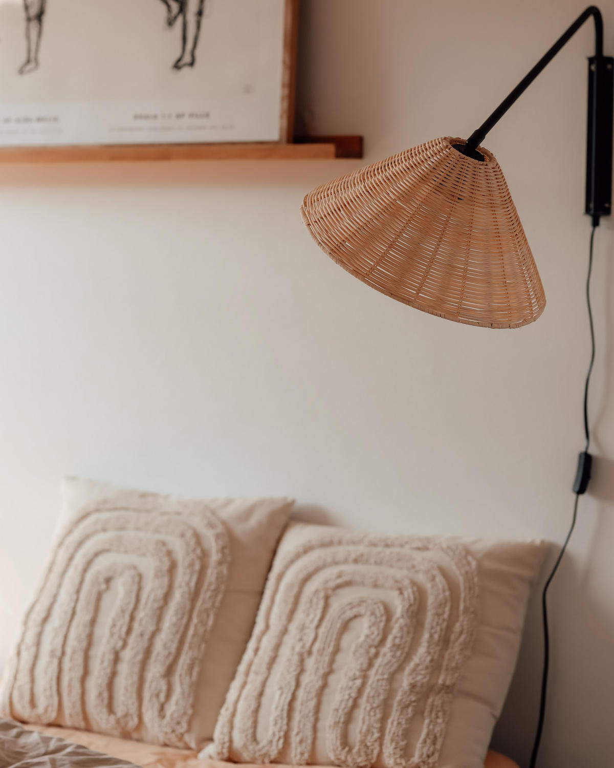 APLICĂ DE PERETE Palena 60/33/30 cm - culoare naturală, materiale naturale (33/30/60cm) - Beliani
