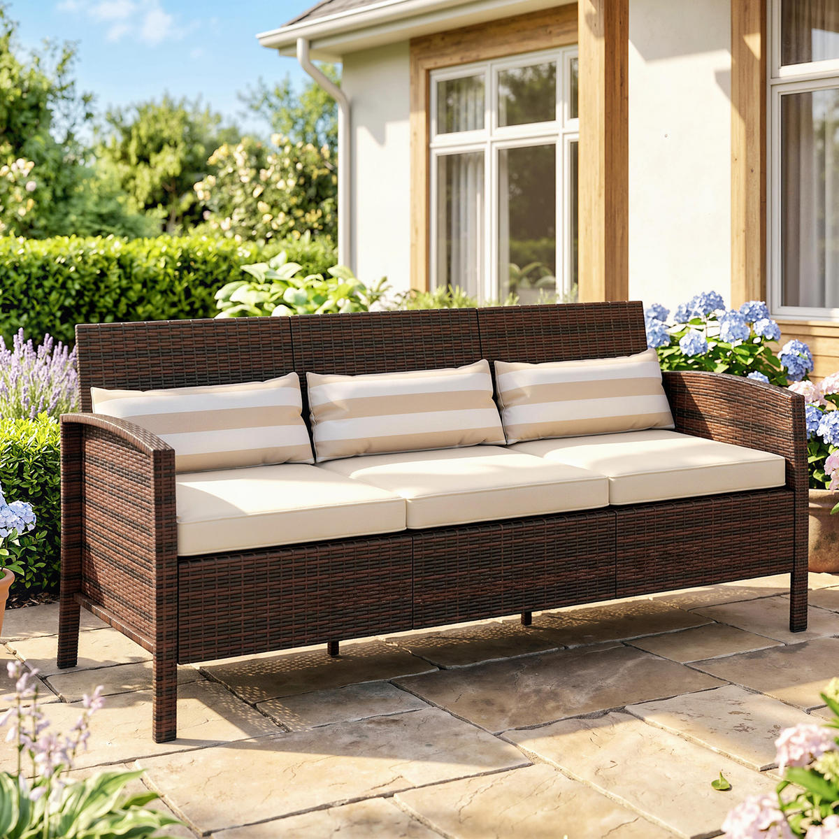 RATTAN Sofa mit Kissen, Dreisitzer, Garten Loungesofa, Stahl, Braun - Braun, Metall (68/78/173cm) - Outsunny