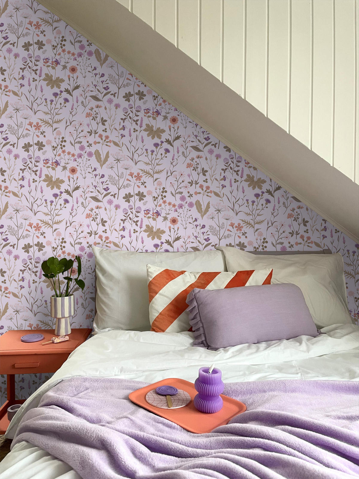 TAPETE Feldblumen 53 cm x 10.05 m - Lila, Papier (53/0.1cm) - ESTAhome