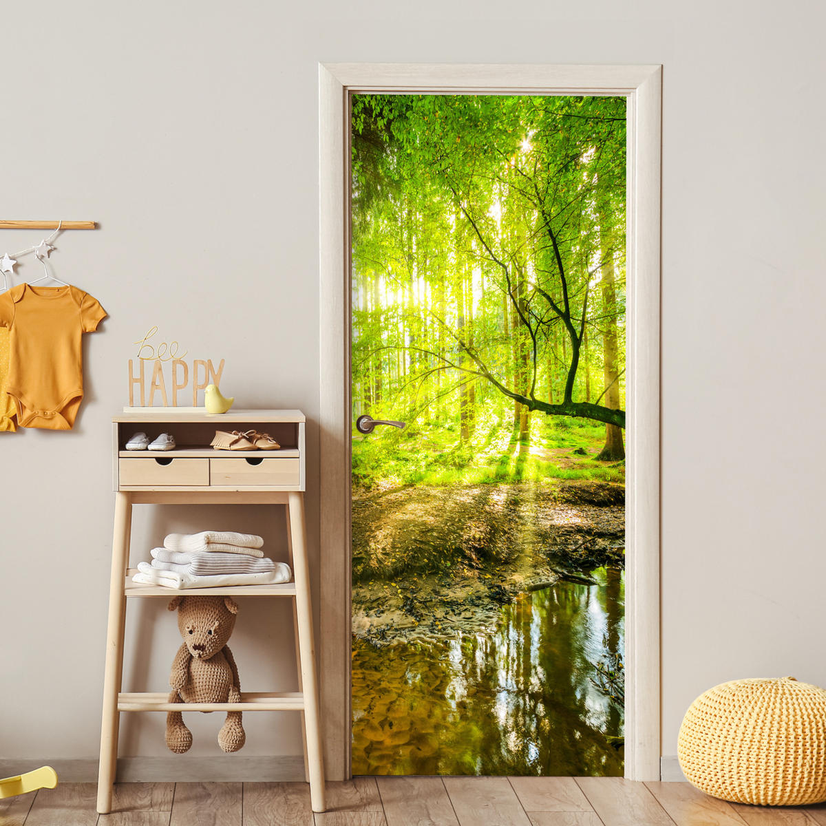 TÜRAUFKLEBER Selbstklebend - Wald - Landschaft - Wasser - Bäume - Sonne - Grün - Natur 80x205 cm - Türtapete - Hellgrün, Kunststoff (80/0.1cm) - MuchoWow