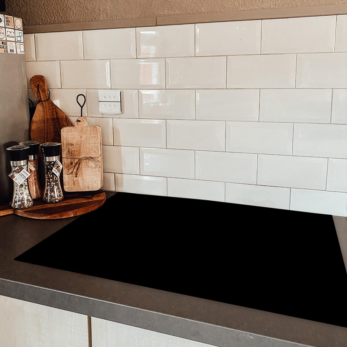 HERDABDECKPLATTE Schwarz - Einfarbig 80x52 cm - Schwarz, Kunststoff (80.2/0.2/52.2cm) - MuchoWow
