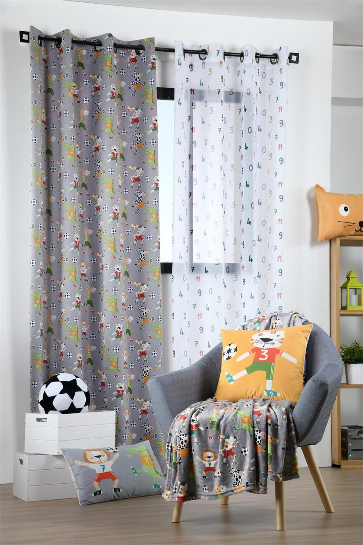 KISSEN Maracana 25/25/25 cm - Multicolor, Textil (25/25cm) - STOF