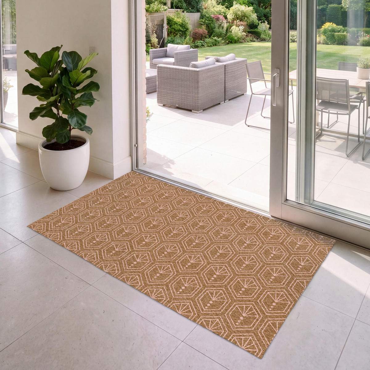 ROHOŽKA Hnedá - Ružová - Geometrické - Vzorované 150x90 cm - hnedá, plast (150/90cm) - MuchoWow