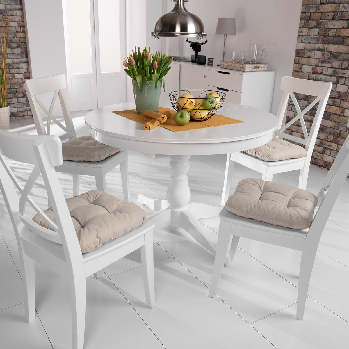 STUHLKISSEN Lisa 40/40/8 cm Taupe 4tlg - Taupe, Textil (40/40cm) - Beautissu 