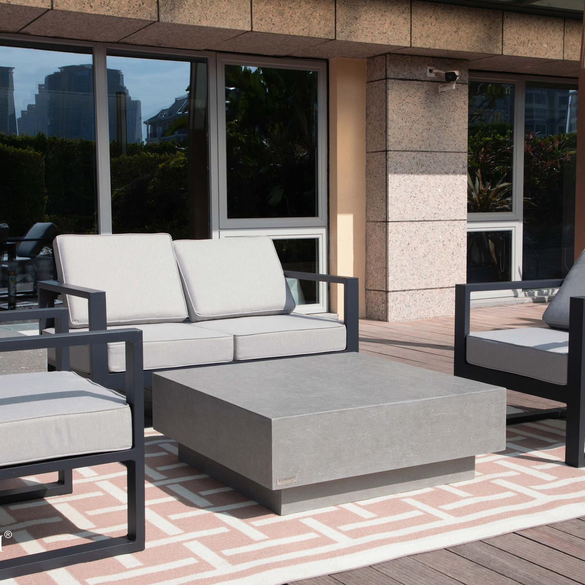COUCHTISCH TEVERE aus GF-Beton Quadratisch, Wetterbeständig, 102x102x36 cm - Grau, Naturmaterialien (102/102/36cm) - Elementi
