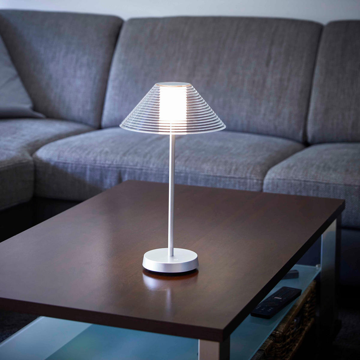 LED-AKKU-TISCHLAMPE - dimmbar in Kegelform für Innen und Außen mit warmweißem Licht - Grau, Kunststoff (22/22/28.5cm) - Northpoint