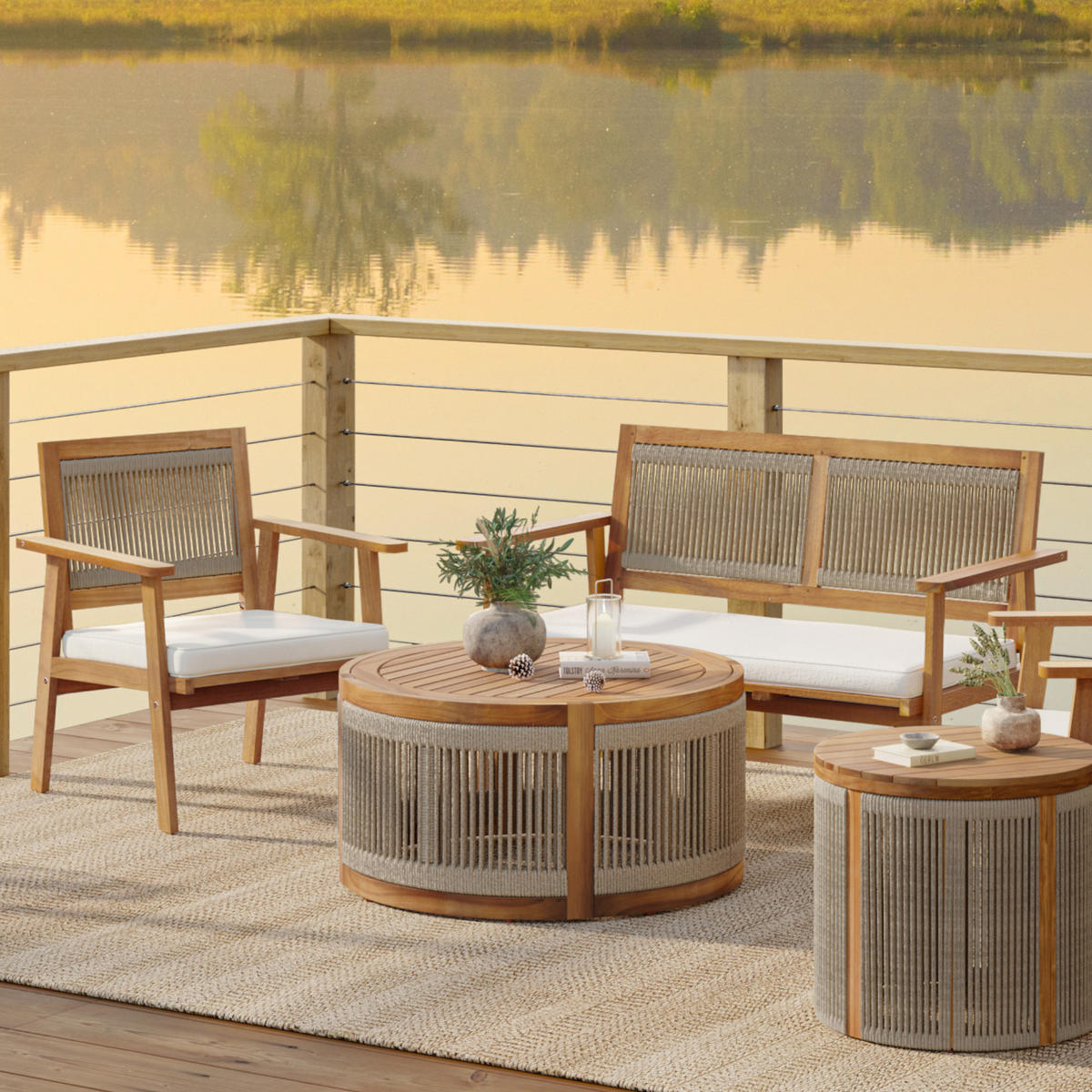 RUNDER Couchtisch Outdoor | Ø80 x H42 cm - Braun, Holz (80/80/41.5cm) - Hometopia