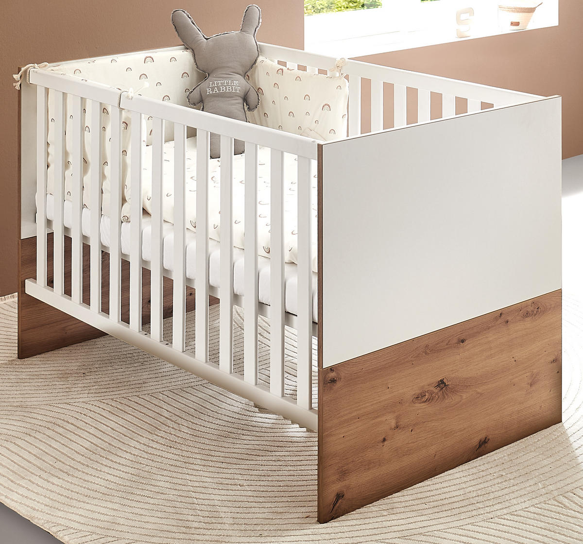 BABYZIMMER SET Maxim 2-tlg. Wickelkommode Babybett - Weiß/Eiche Artisan, Holzwerkstoff (1/1/1cm) - arthur berndt