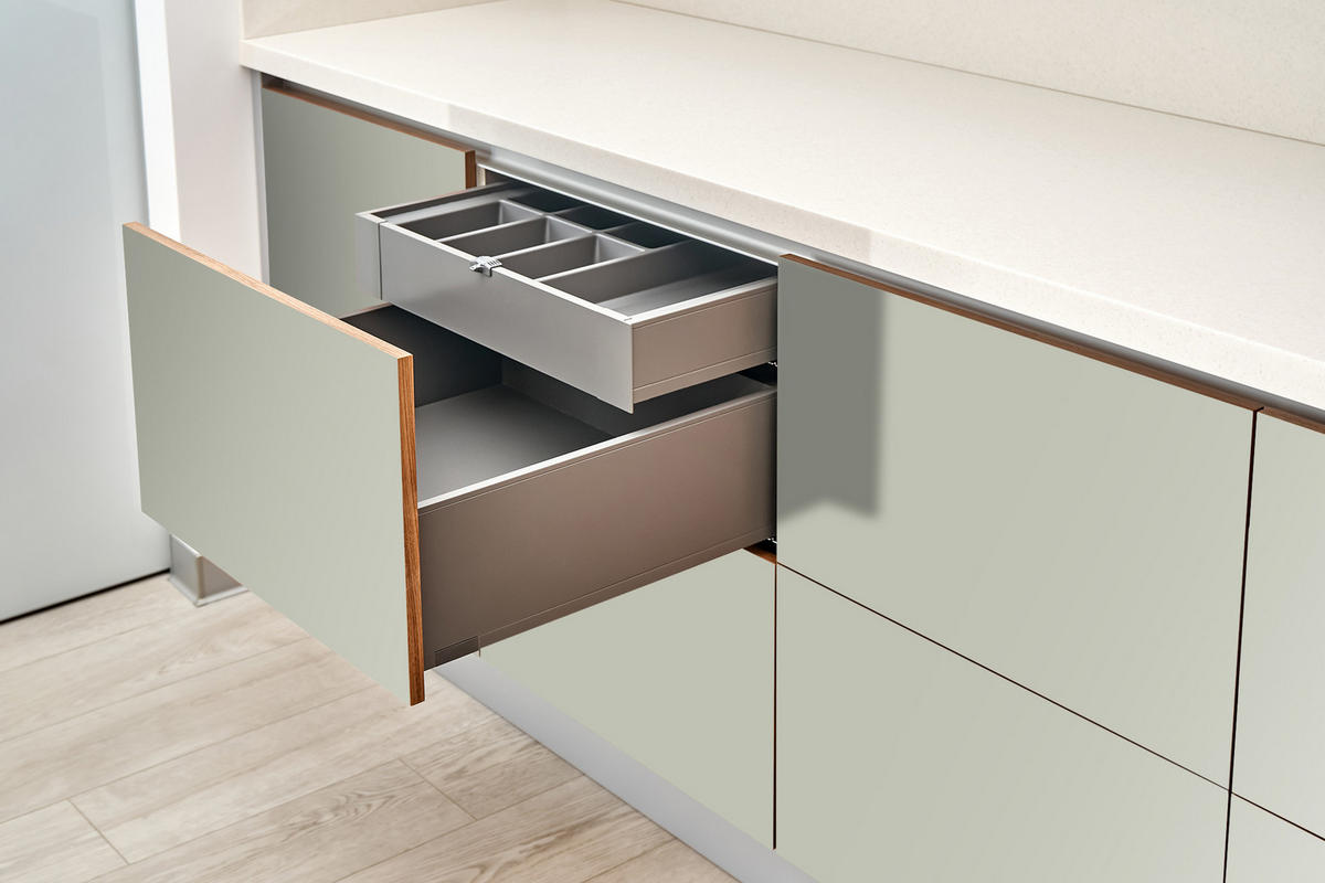 MÖBLAUFKLEBER 100x50 cm graugrün - Salbeigrün, Kunststoff (100/50/0.1cm) - Wallfluent