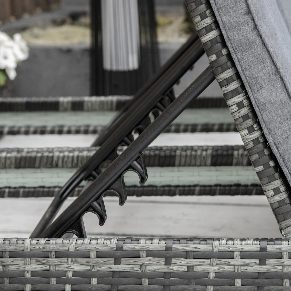 SONNENLIEGE aus Rattan 196x120x28 cm in Grau mit 5-fach verstellbaren Rückenlehnen - Grau, Metall (120/28/196cm) - Modfu