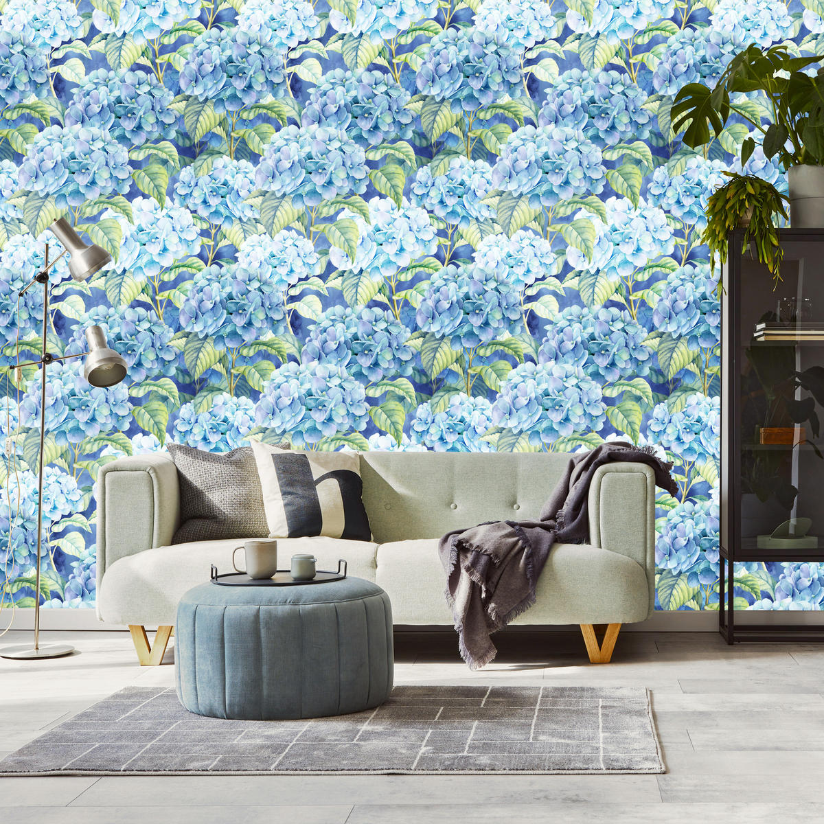 VLIESTAPETE Hortensien und Blätter – Blau, Grün – 50x1000 cm - Blau/Grün, Papier (50/1000cm) - Muralo