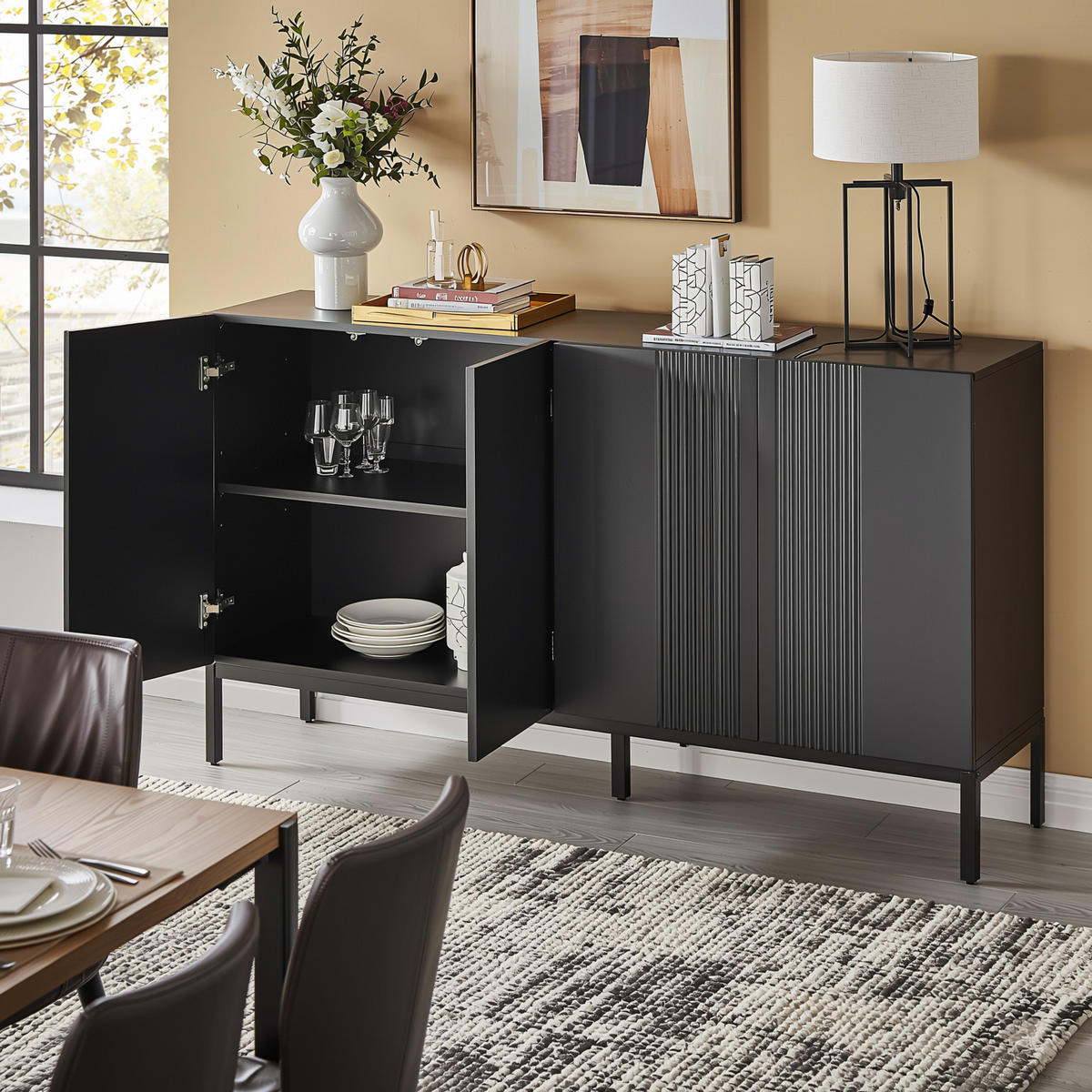 SIDEBOARD 145 cm Schwarz mit 4 Türen & verstellbaren Einlegeböden im modernen Stil - Schwarz, Holzwerkstoff (145/80/41.5cm) - Urban Meuble