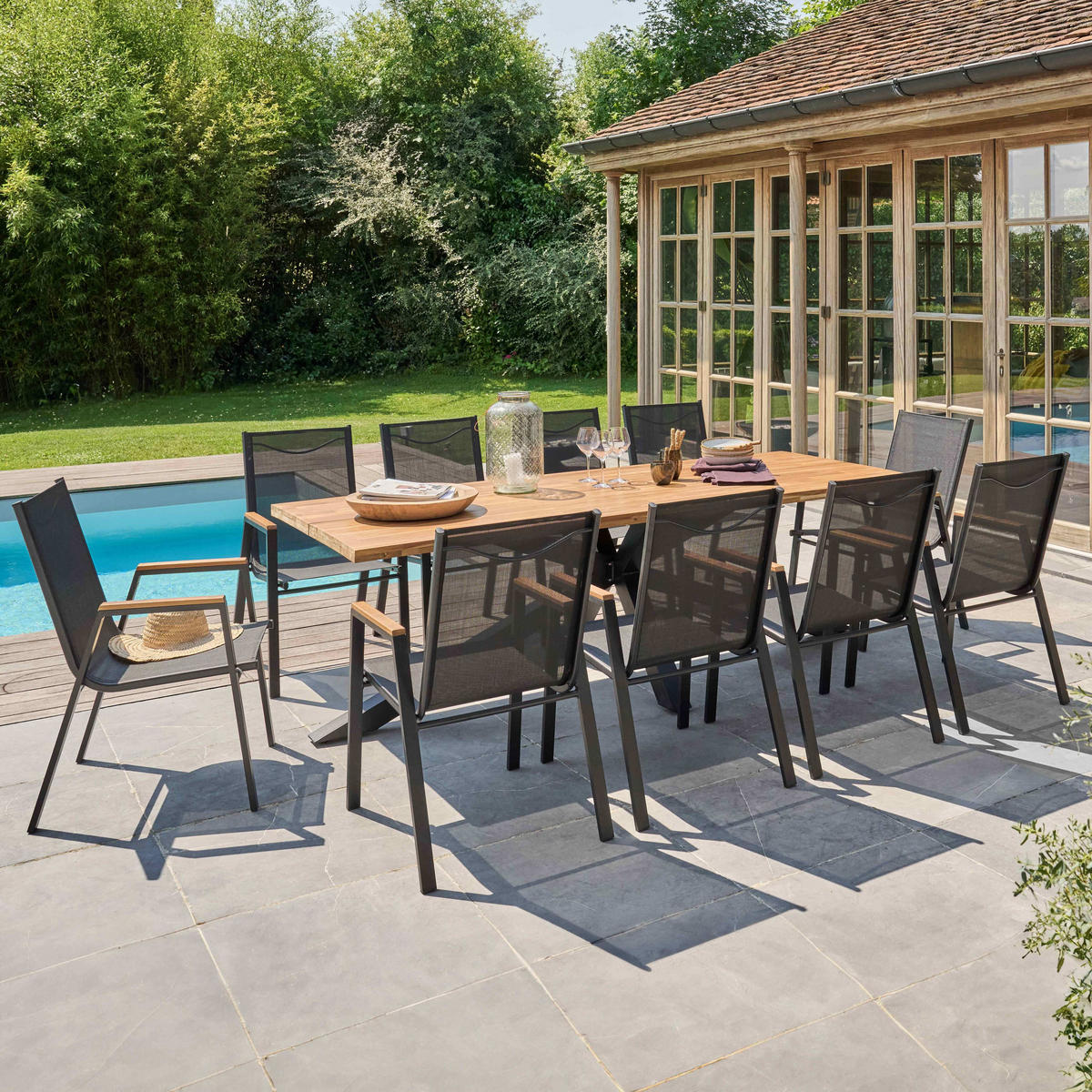GARTENTISCH , Holz und Grau - Eichefarben/Grau, Holz/Metall (240/95/75cm) - Oviala