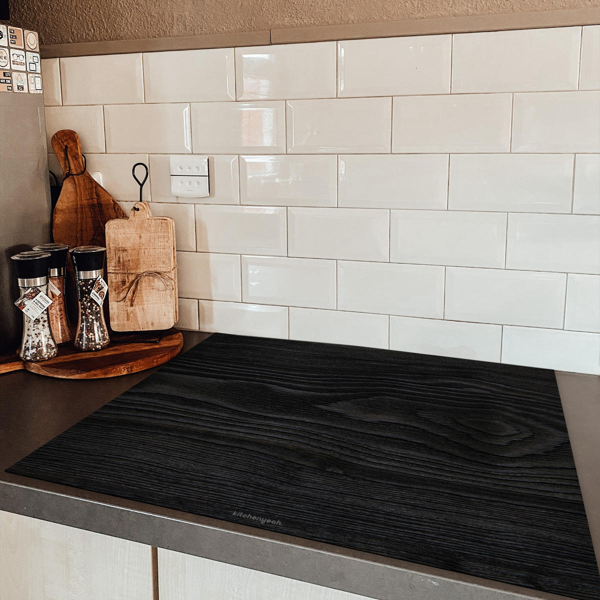 HERDABDECKPLATTE Schwarz - Holzoptik 77x59 cm - Schwarz, Kunststoff (77/59/0.2cm) - MuchoWow