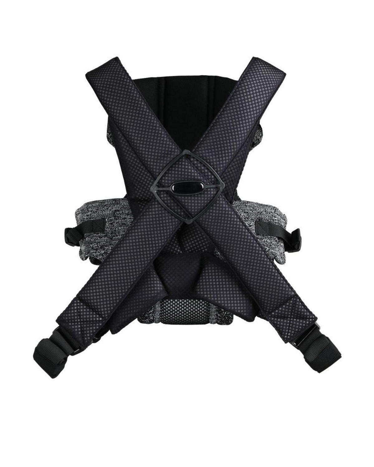 BABYTRAGE Gwen Fly schwarz Strickstoff, Bauchtrage, Rückentrage, Cross-Body-Sicherung, 9 kg - Schwarz, Textil (22/10/32cm) - Kikka boo