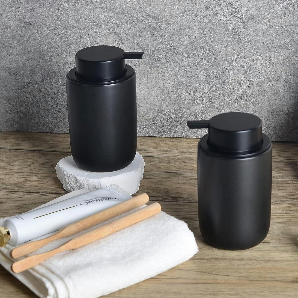SEIFENSPENDER Keramik Schwarz 350 ml - Schwarz, Keramik (8/14/8cm)