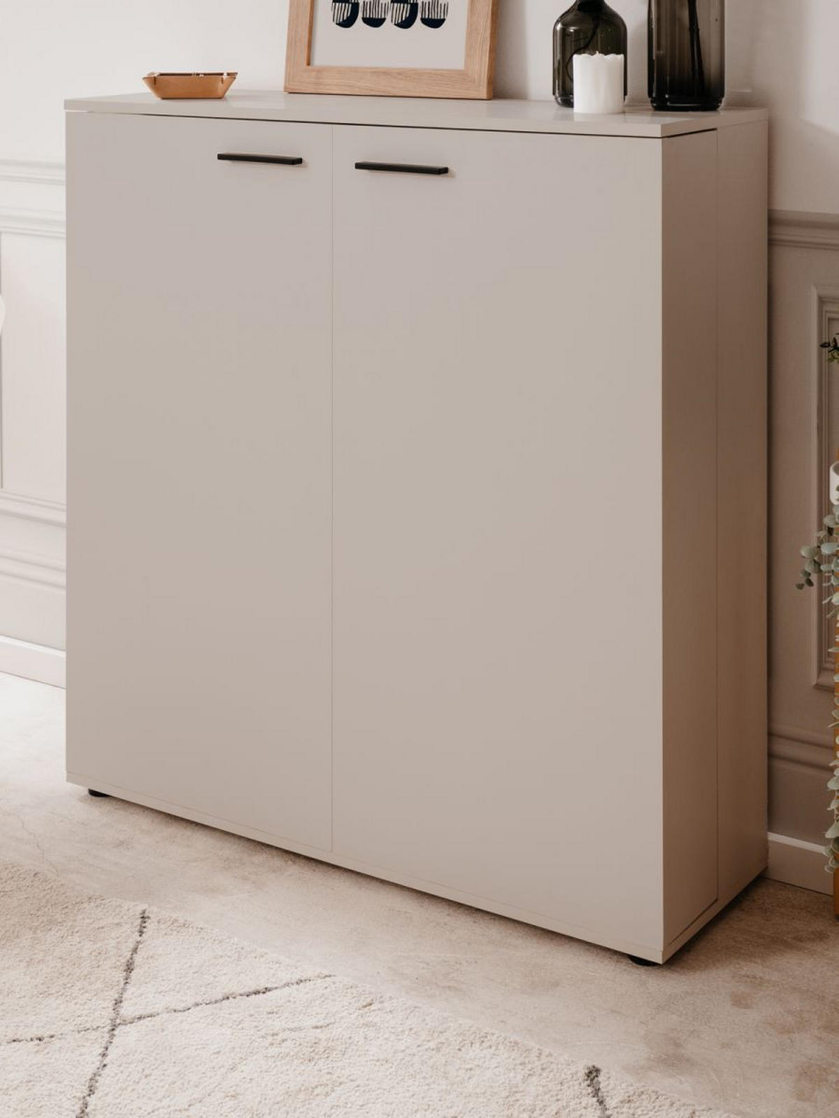 SCHUHSCHRANK Samt 100 cm, Schuhkommode aufklappbar bis 24 Paar Schuhe - Beige/Schwarz, Holzwerkstoff/Kunststoff (100/110/34cm) - Furn.Design