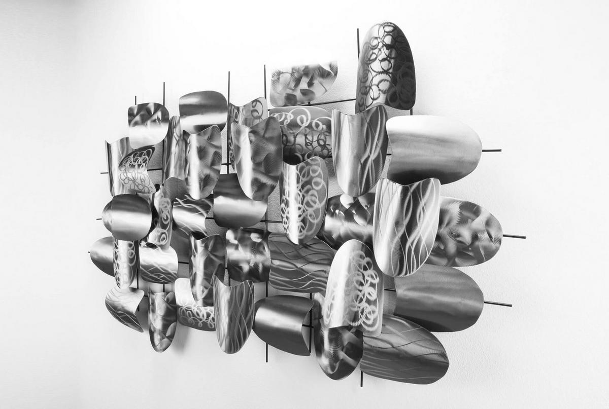 WANDDEKO Silber 128/70 cm - Silberfarben/Grau, Metall (7.5/70/8cm) - KUNSTLOFT