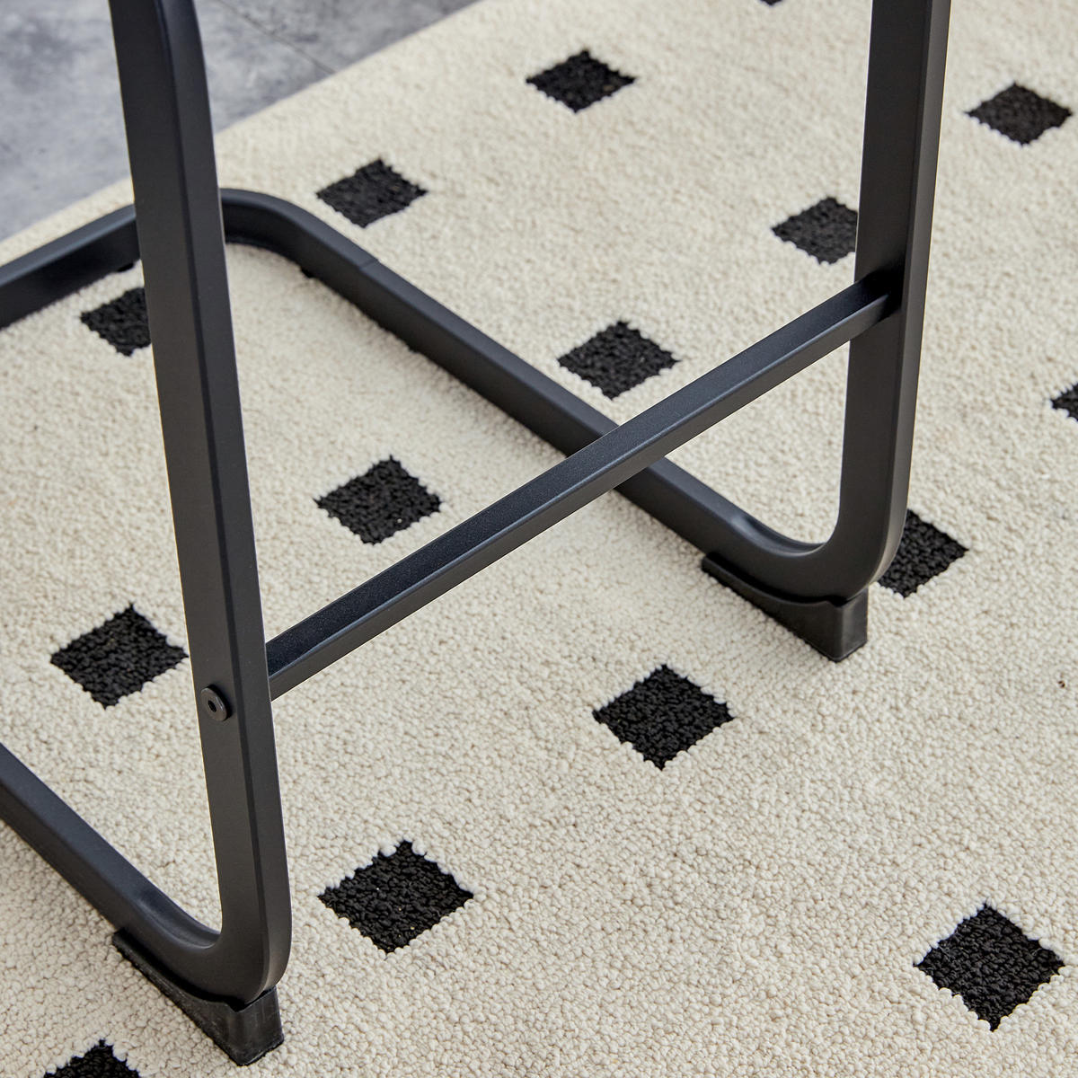 BARHOCKER 2er-Set mit Fußstütze Höhe 96,5 cm PU-Leder Schwarz - Schwarz, Metall (46.5/96.5/39cm) - Meubliv