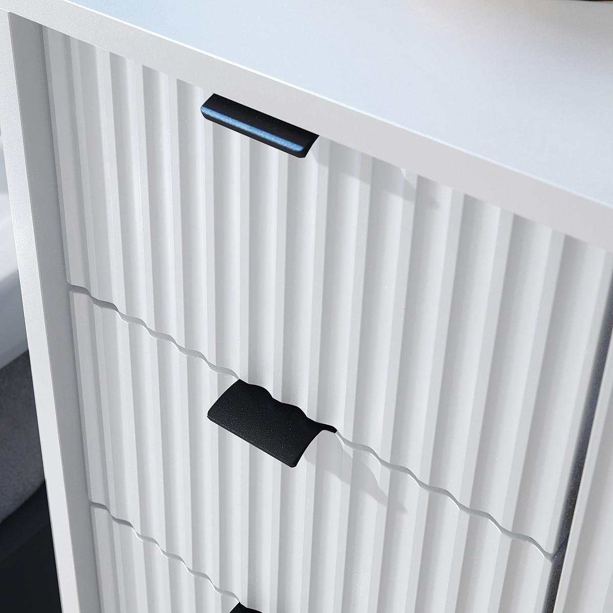 MIDISCHRANK - Weiß, Holzwerkstoff (60/106/32cm) - home24