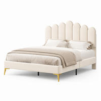 ČALOUNĚNÁ POSTEL 140/200 cm v béžové barvě se sametovým čelem - béžová, kov/kompozitní dřevo (140/200cm) - CHICFURN