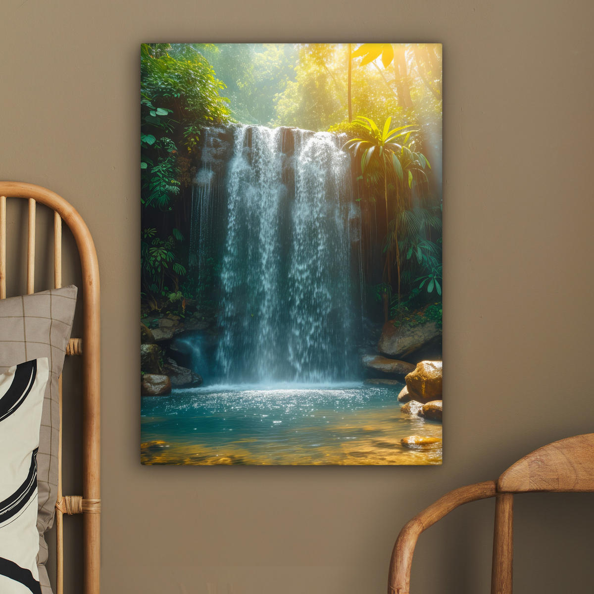 LEINWANDBILD Wasserfall - Dschungel - Sonne - Grün - Natur 60x80 cm - Grün, Textil (60/80cm) - MuchoWow