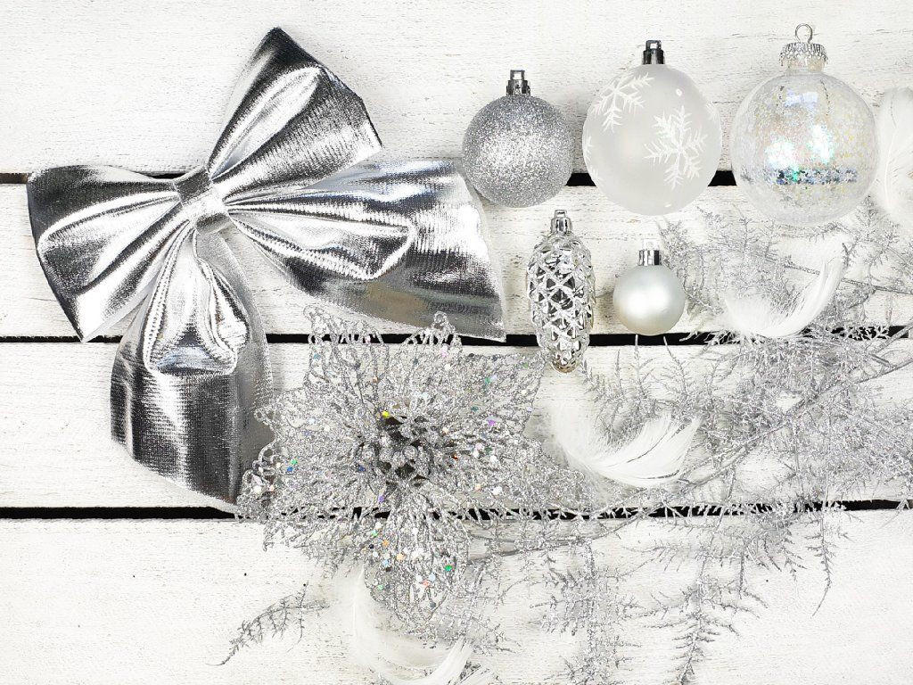 WEIHNACHTSBAUMSCHMUCK-SET WINTERKÖNIG 132-teilig, für Weihnachtsbäume 240–270 cm, inkl. Aufbewahrungsbox - Silberfarben/Weiß, Kunststoff/Textil (55/50/75cm) - LAALU