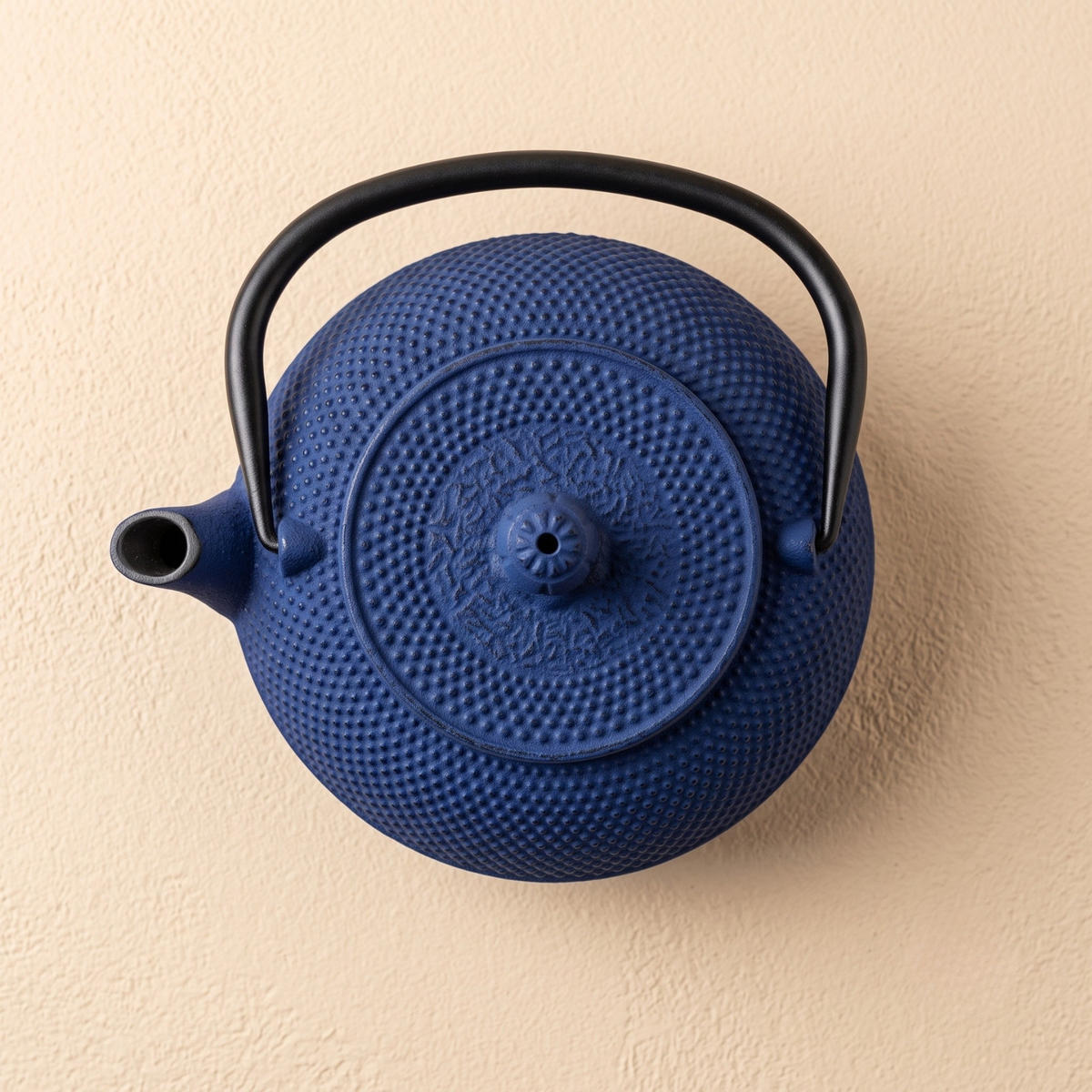 TEEKANNE Gusseisen mit Sieb Sono Marineblau 1,2 l 18,5/16,5/20 cm - Dunkelblau, Metall (16.5/18.5cm) - AROMELIO
