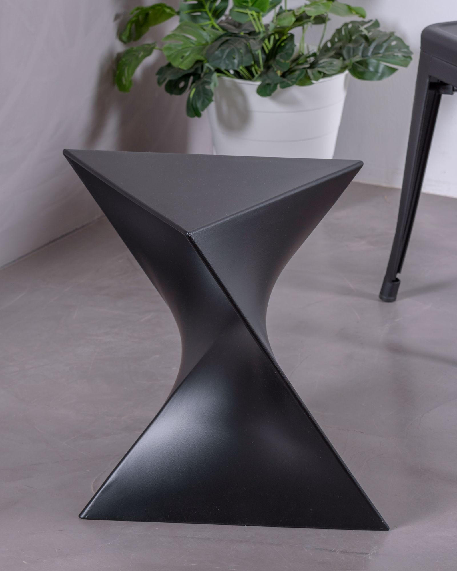 HOCKER Kunststoff Schwarz - Schwarz, Kunststoff (43/44/40cm) - Nest Dream