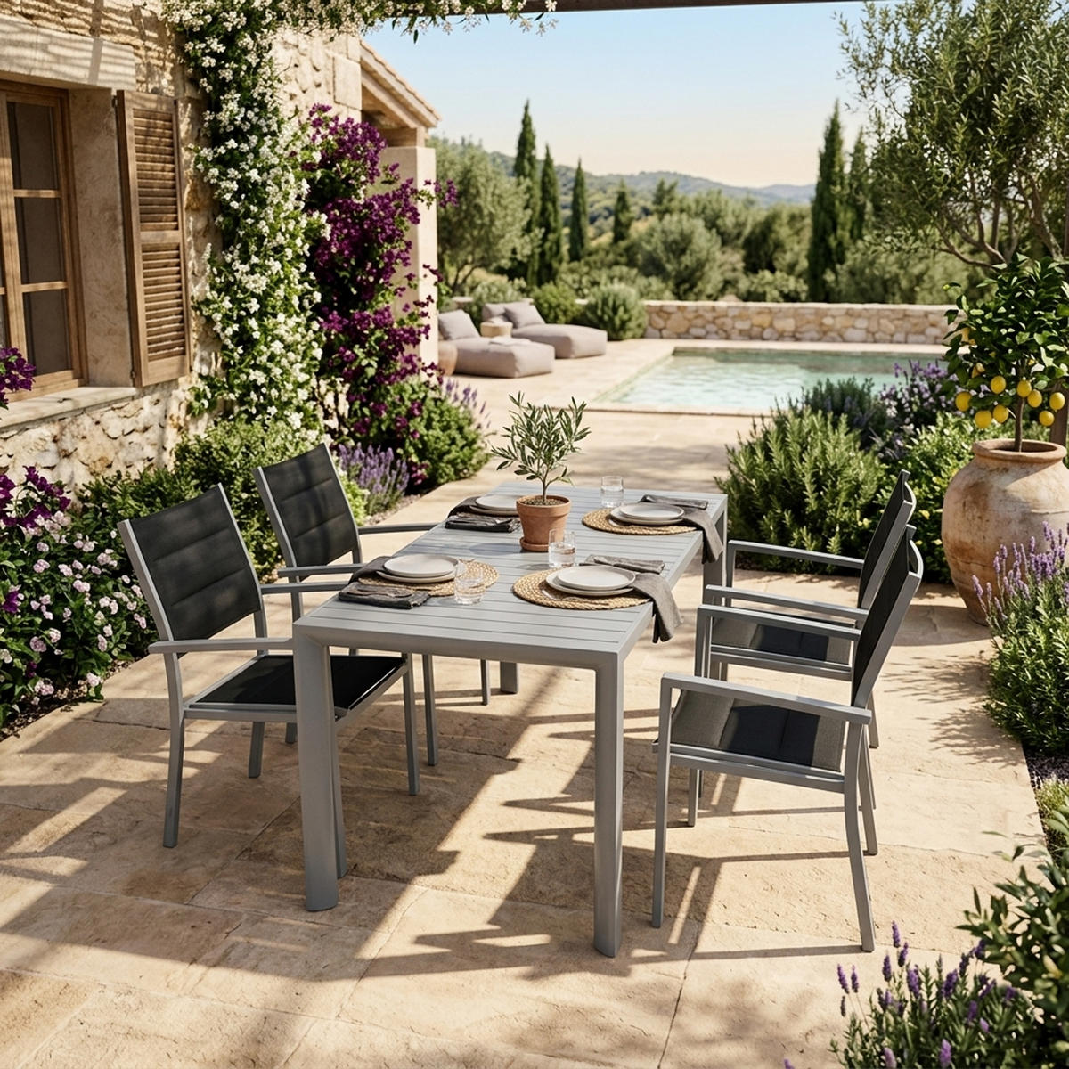 GARTEN-GARNITUR Ashford - 5-teilige Garten-Essgruppe (4x Sessel Aluminium silbergrau + Textilgewebe gepolstert schwarz Ausziehtisch - Grau, Metall - TPFGarden