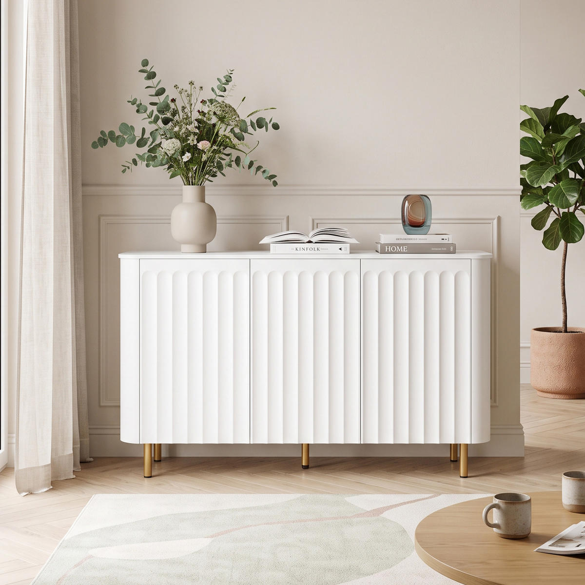 SIDEBOARD Weiß 135cm Grifflos mit 3 Türen 3D-Säulenrelief & Metallfüßen - Weiß, Holzwerkstoff (135/78/36cm) - Urban Meuble