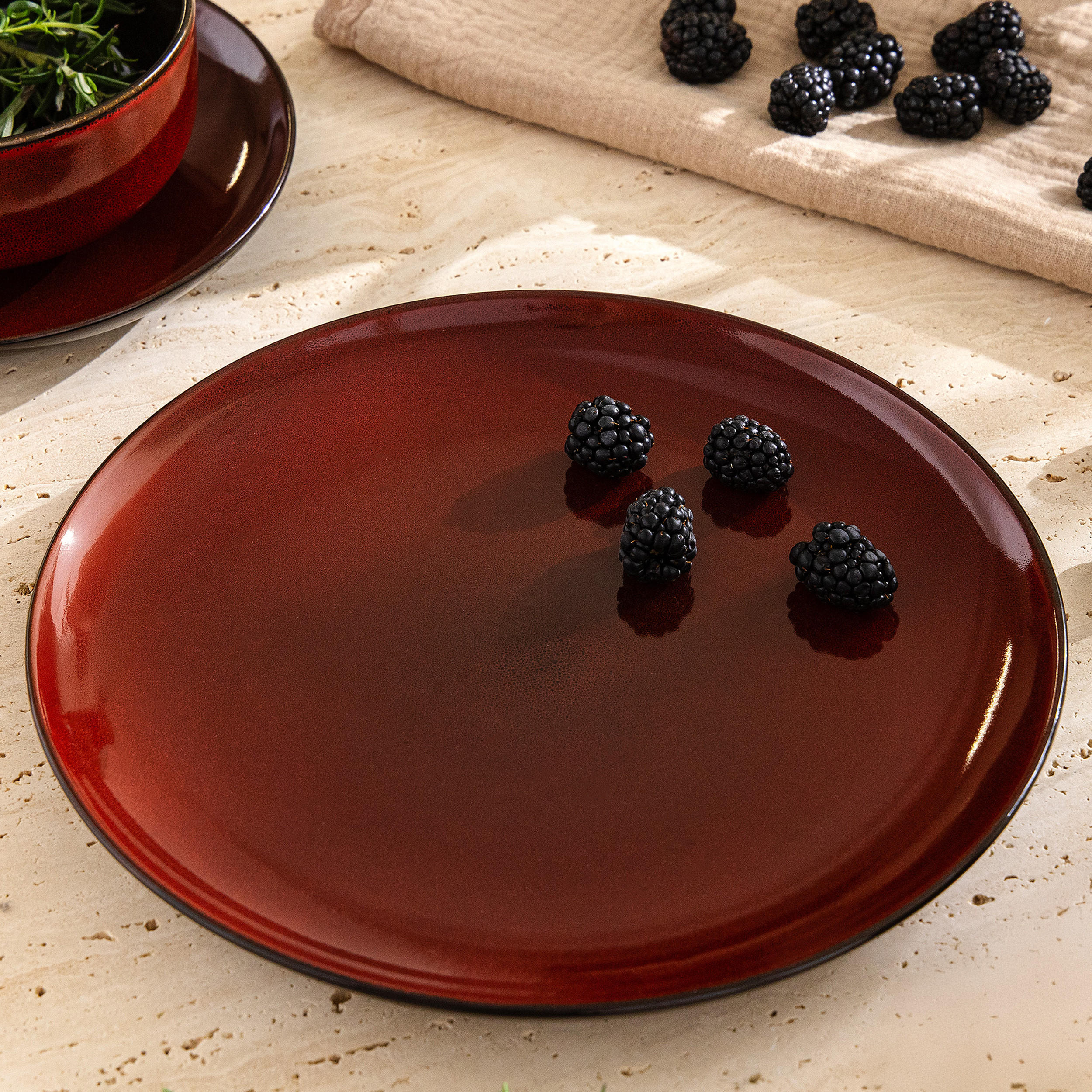 Thumbnail - Ritzenhoff Breker Tafelservice, Rot, Keramik, Rund, 27x2x27 cm, Hergestellt in Europa, Essen & Trinken, Geschirr, Geschi...