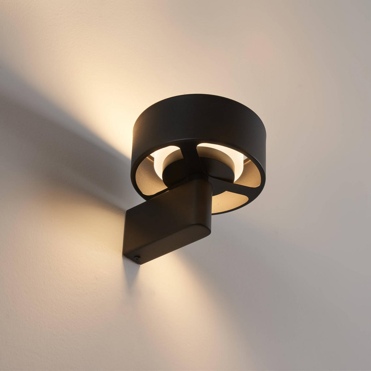 WANDLEUCHTE Prins, Schwarz, 17cm - Schwarz, Metall (15/13/17cm) - KOSILUM