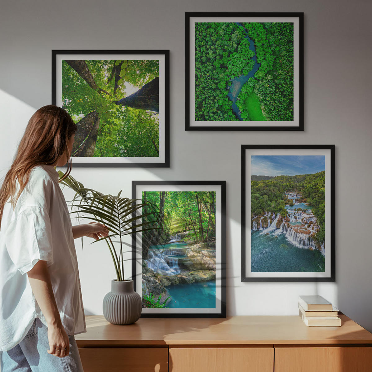 BILDER SET 4er Set - 50x50 cm & 40x60 cm Schwarzer Rahmen - Wasserfälle grüner Wald Wasser - Schwarz, Kunststoff (50/50cm) - TULUP