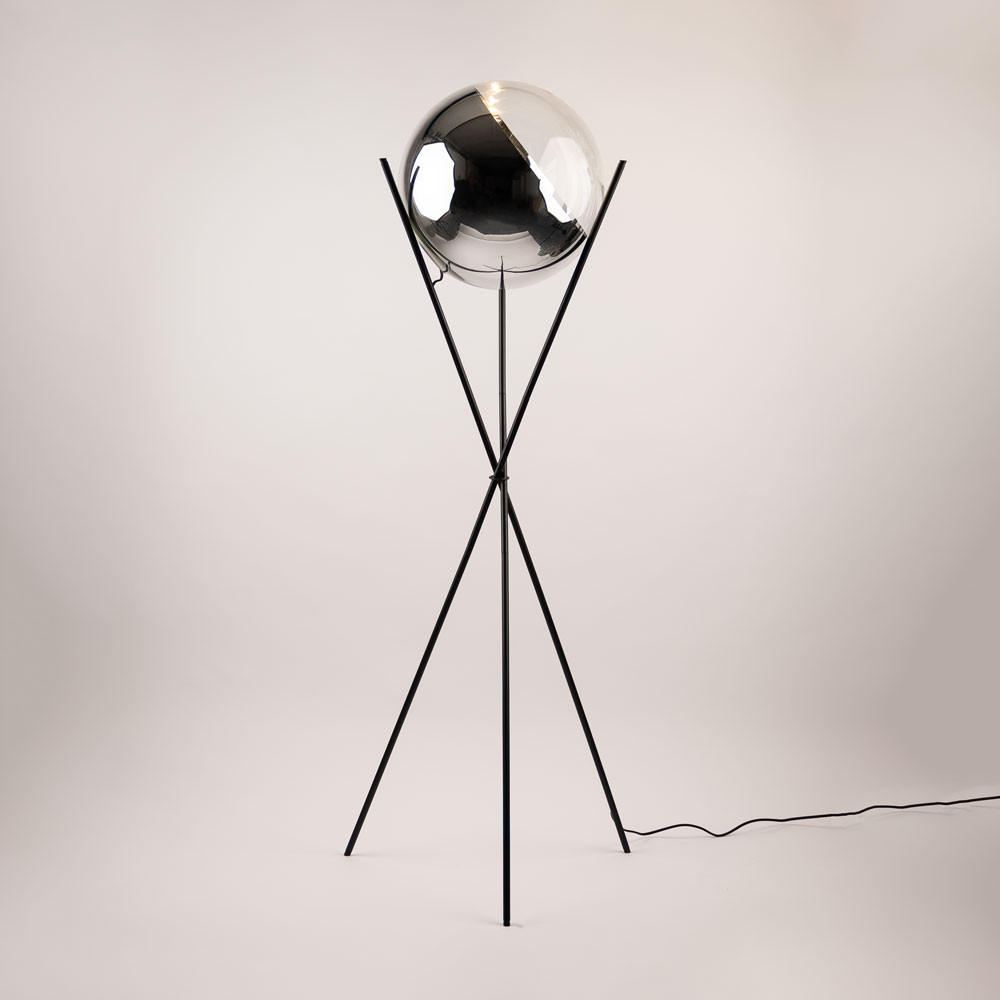 STEHLAMPE Orb Tripod Rauch Schwarz/Verlauf - Schwarz, Glas (40/40/160cm) - s.luce