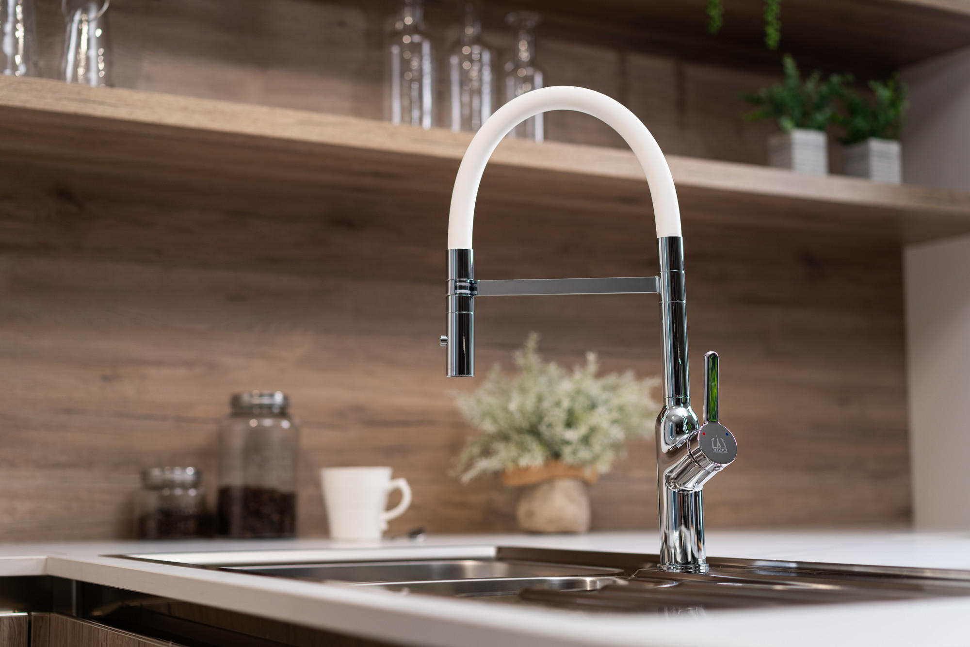 KÜCHENARMATUR, Verchromt und Weiß, 2-Strahl-Brause - Chromfarben, Metall (23/46.5/23cm) - VIZIO