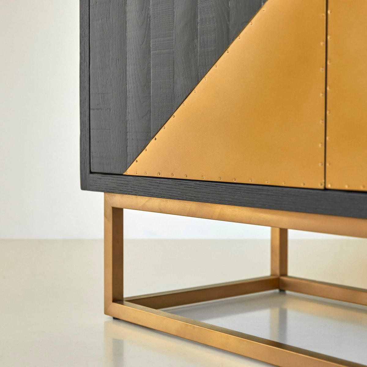 SIDEBOARD Oscar Schwarz aus Eiche - Schwarz, Holz (240/77/48cm) - Tikamoon